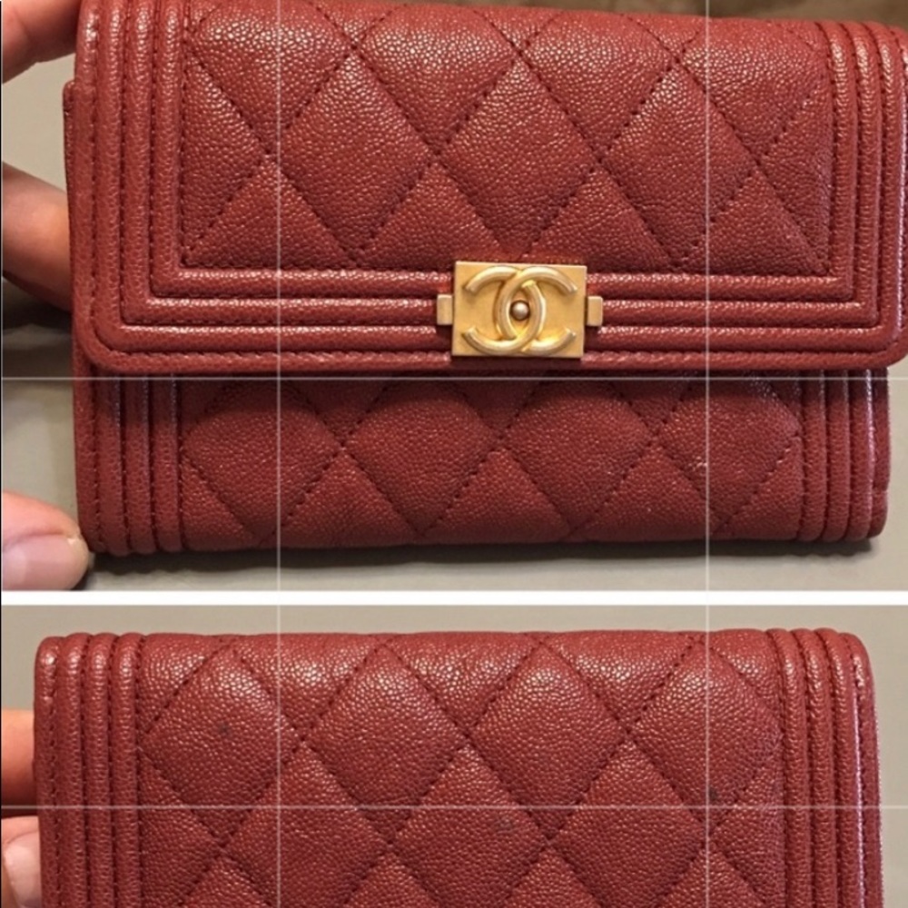 🔥 S O L D 🔥 CHANEL WOMENS BOY ZIPPY CHANEL